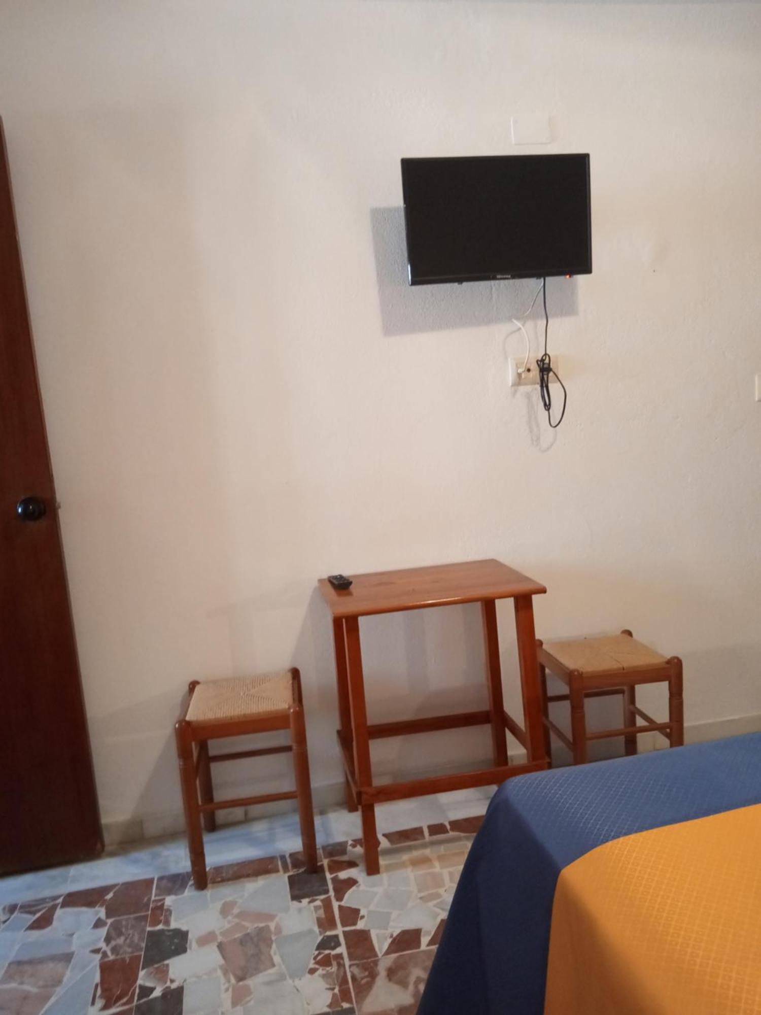 La Tortuga Lodging Rooms Tarifa Kültér fotó